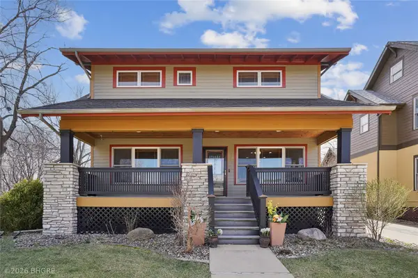 8402 Long Meadow Lane, Johnston, IA 50131