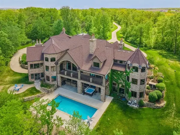 13286 NE 56th Street, Elkhart, IA 50073