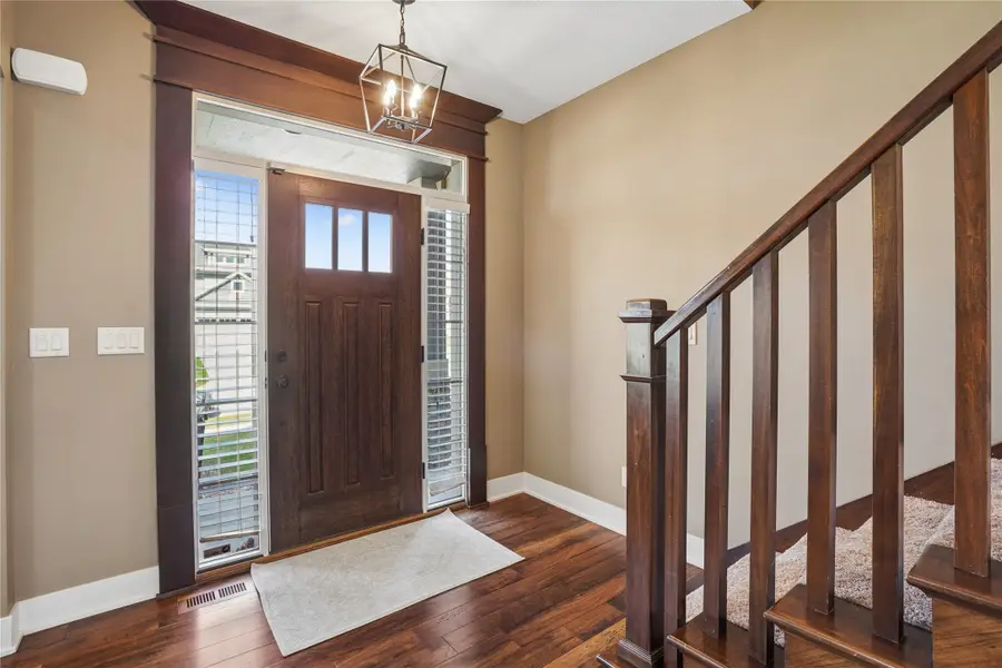 4105 141st Street, Urbandale, IA 50323 - #3