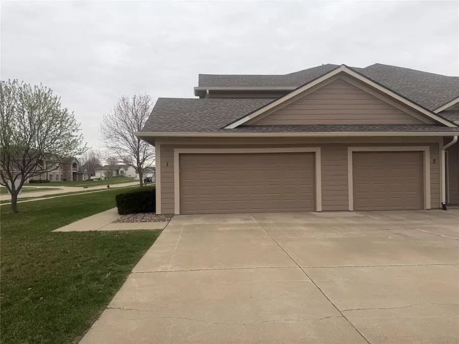 2406 NE Oak Drive #1, Ankeny, IA 50021 - #3