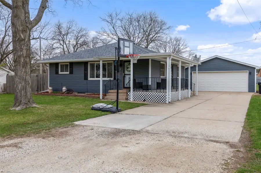 435 S School Street, Waukee, IA 50263 - #2