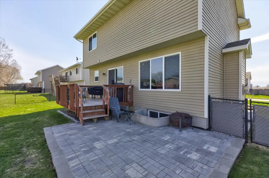 406 3rd Street Se, Bondurant, IA 50035 - #2