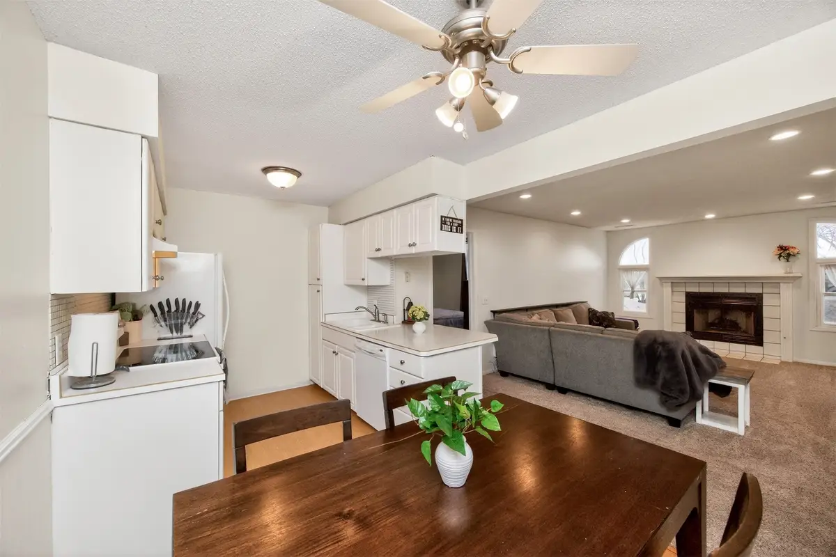 401 SE Lowell Drive #6, Ankeny, IA 50021 - #1