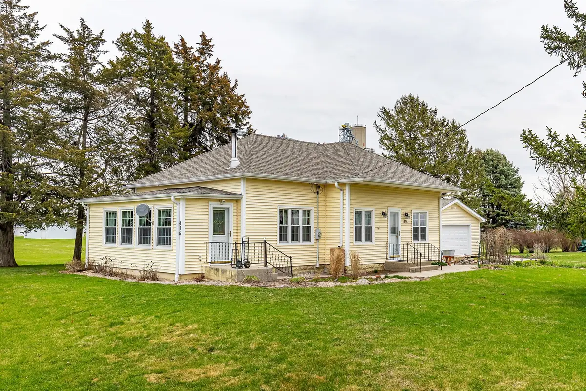 416 S Vine Street, Cambridge, IA 50046 - #1