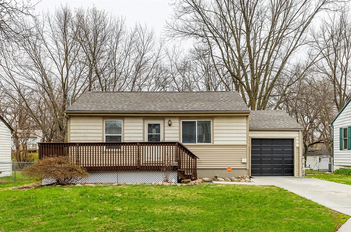 1204 Johnson Street, Des Moines, IA 50315 - #1