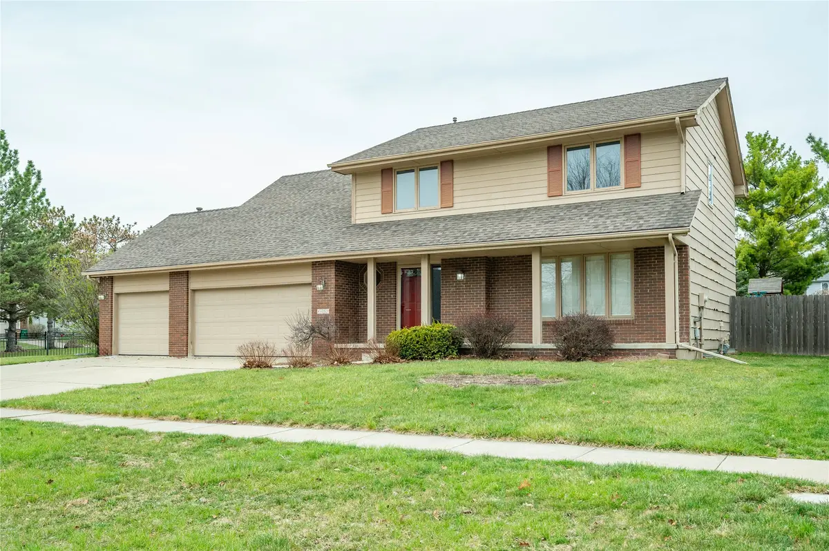 4659 Elm Street, West Des Moines, IA 50265 - #1