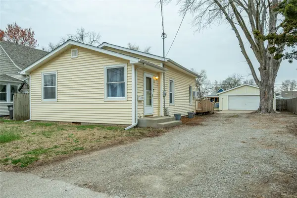 2238 Lyon Street, Des Moines, IA 50317