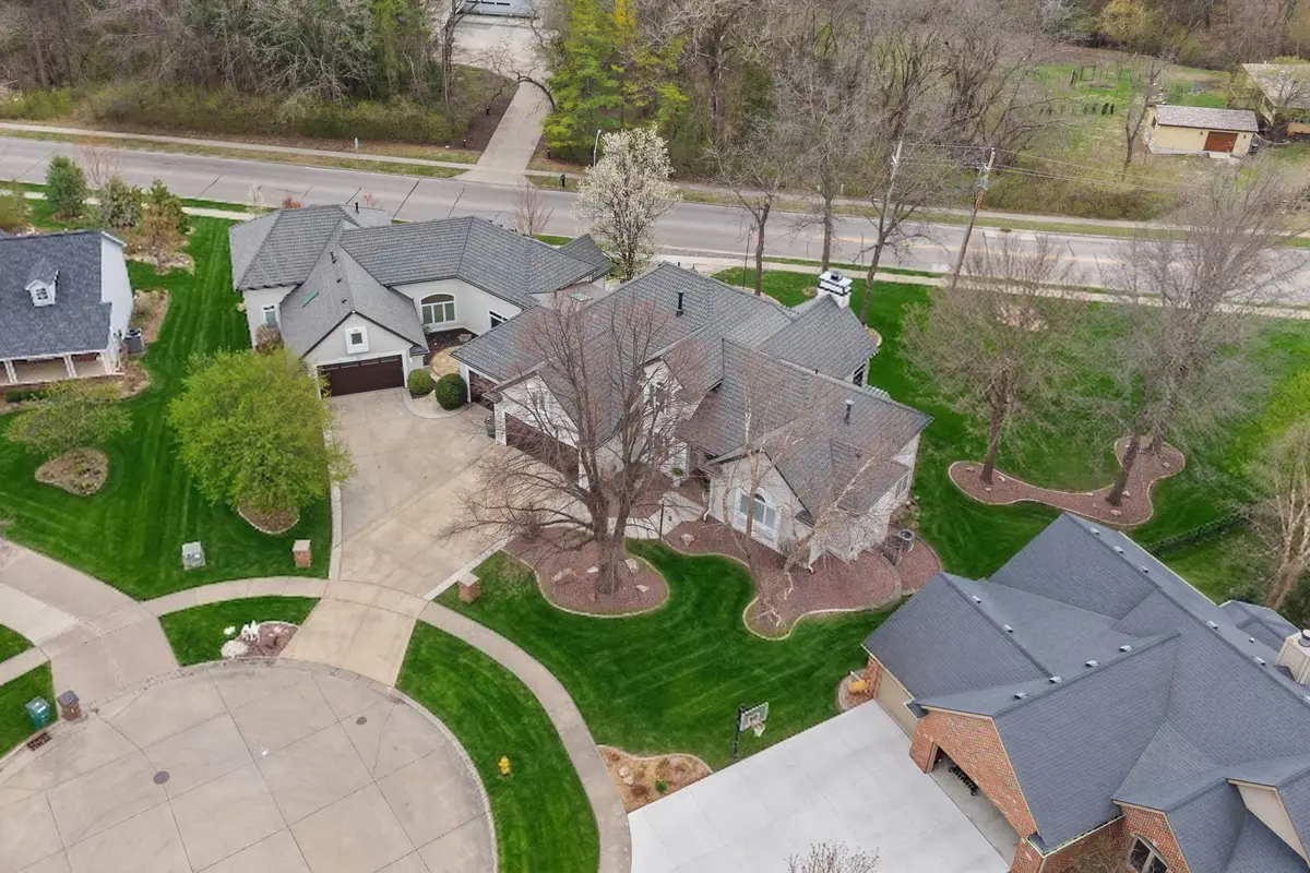 681 S 34th Court, West Des Moines, IA 50265 - #1