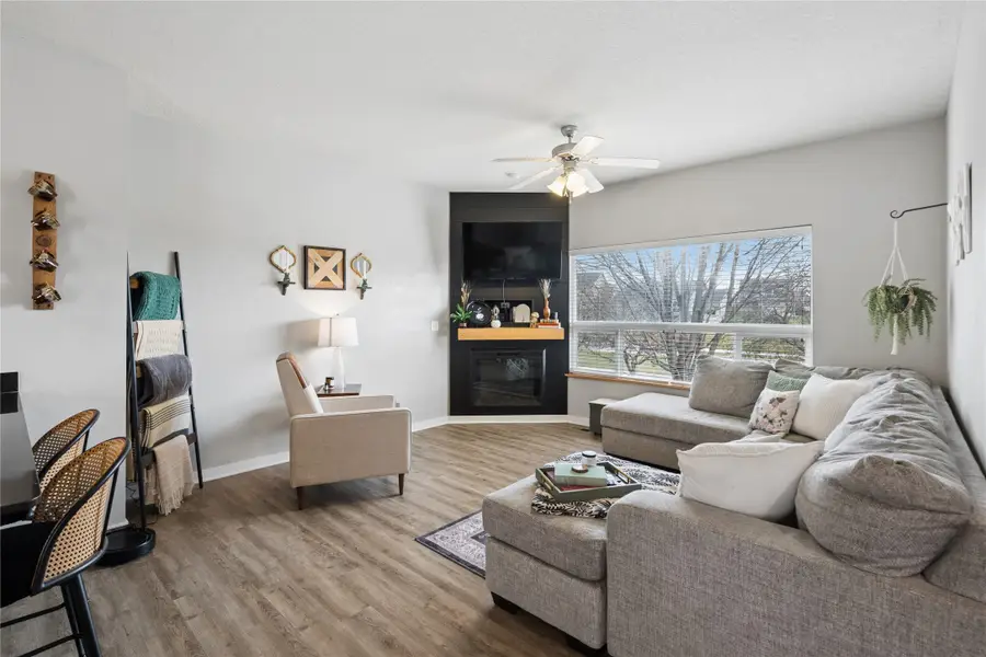 301 SE 11th Street #106, Grimes, IA 50111 - #3