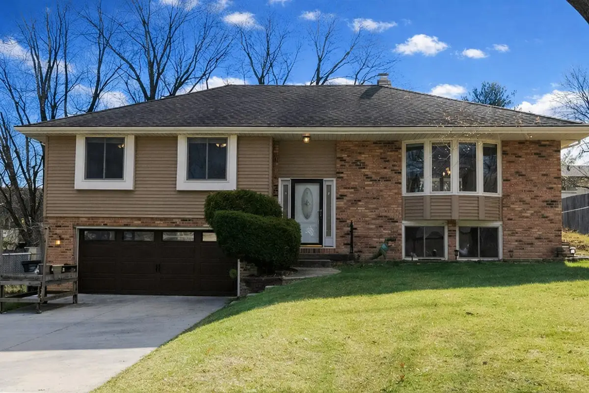 3715 SW 29th Street, Des Moines, IA 50321 - #1