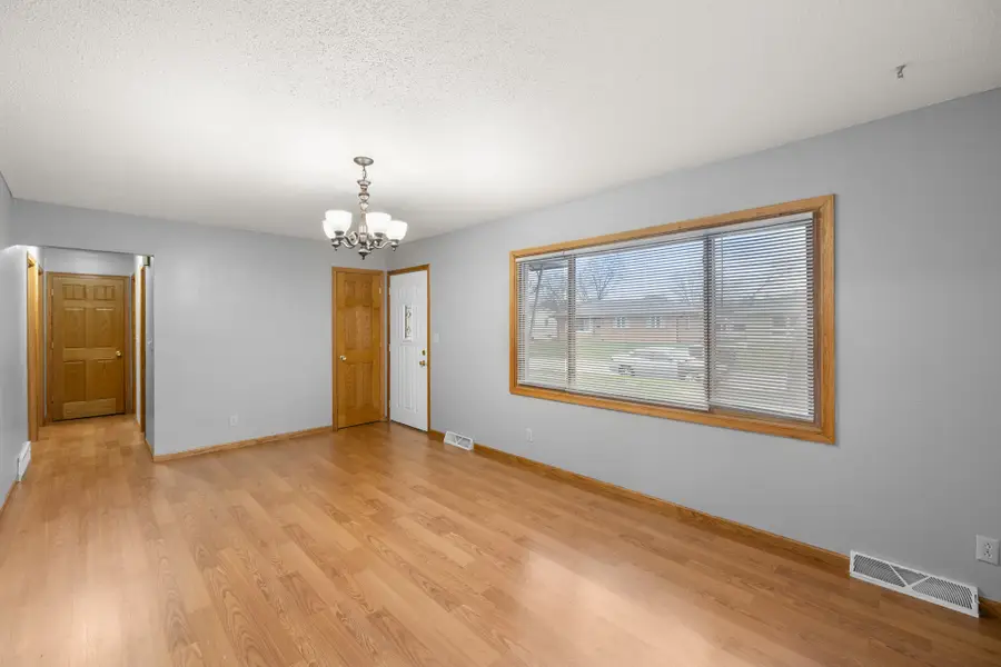 4117 64th Street, Urbandale, IA 50322 - #3