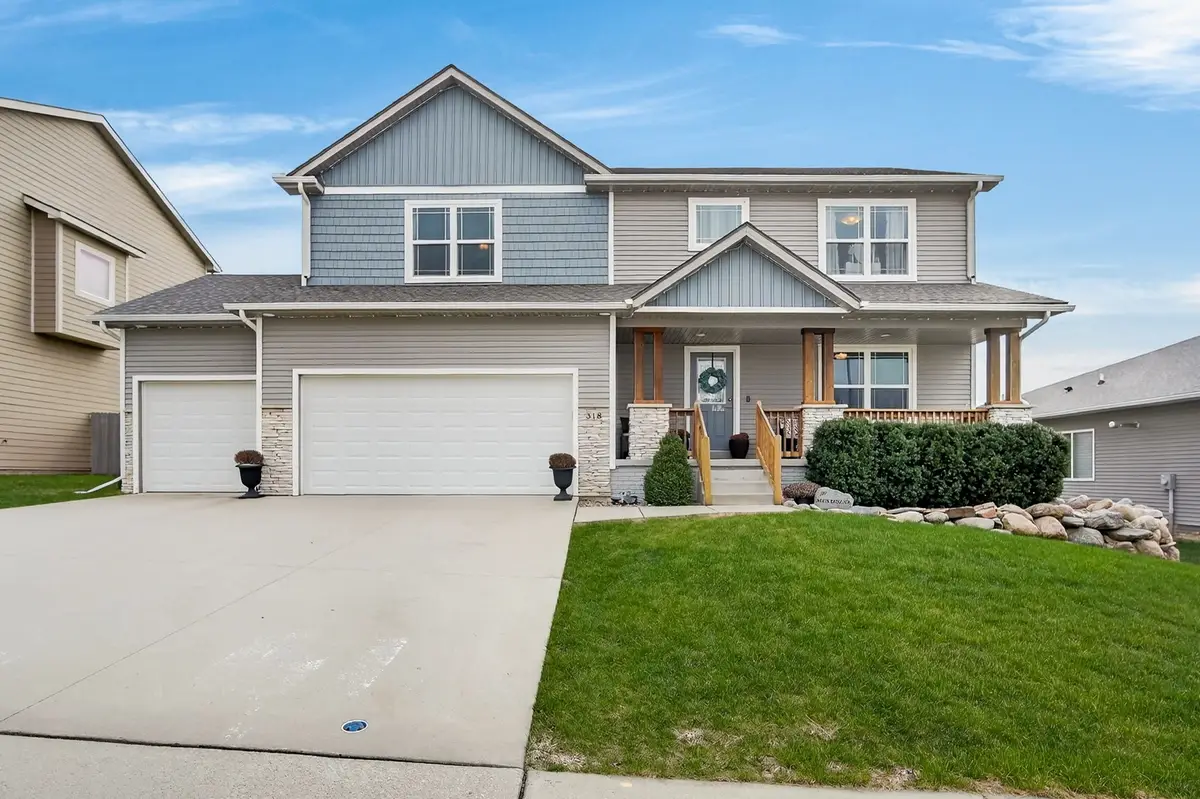 318 W High Road, Norwalk, IA 50211 - #1