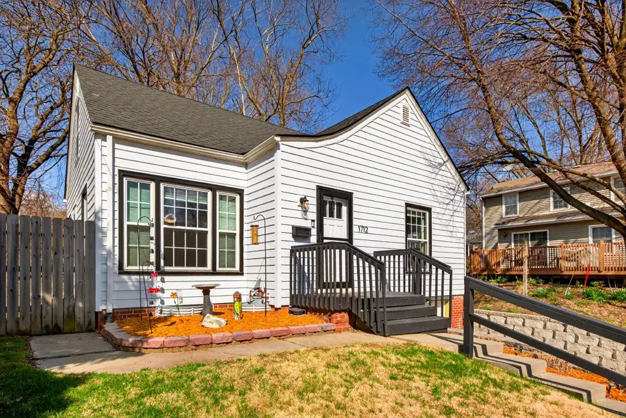 1712 34th Street, Des Moines, IA 50310 - #2