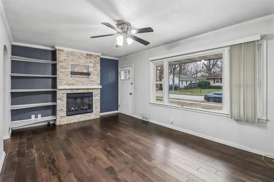 3901 Bowdoin Street, Des Moines, IA 50313 - #2