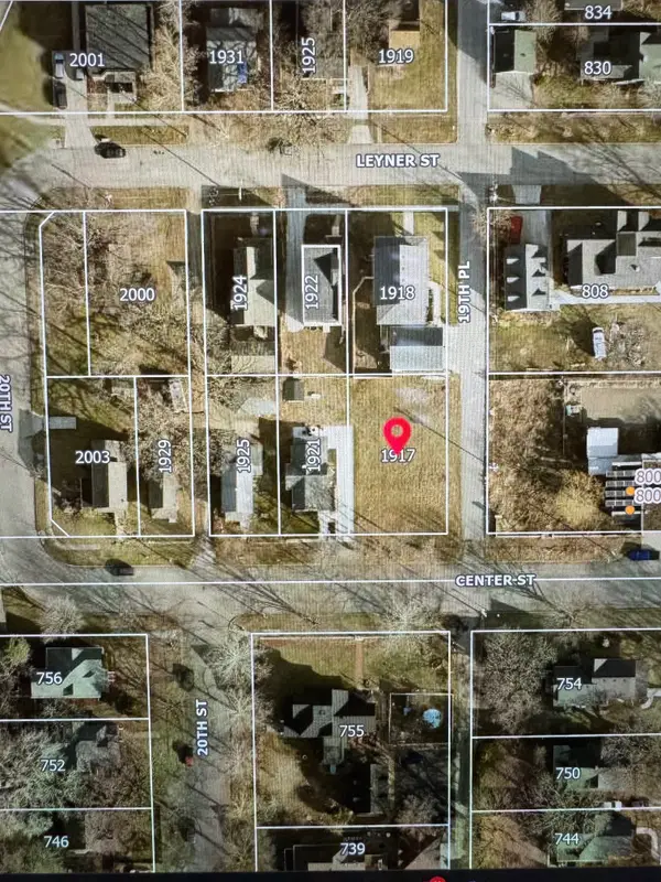 1917 Center Street, Des Moines, IA 50314