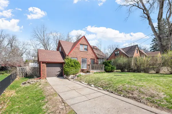 6531 Elmcrest Drive, Windsor Heights, IA 50324