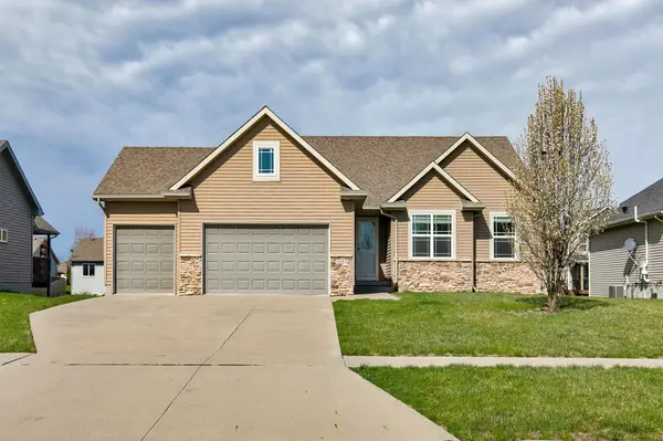 1344 90th Street, West Des Moines, IA 50266