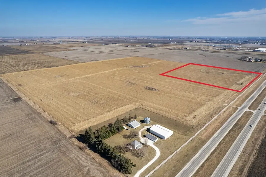 3207 Hickman Road, Waukee, IA 50263 - #3