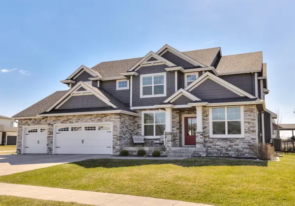 17454 Aurora Drive, Clive, IA 50325