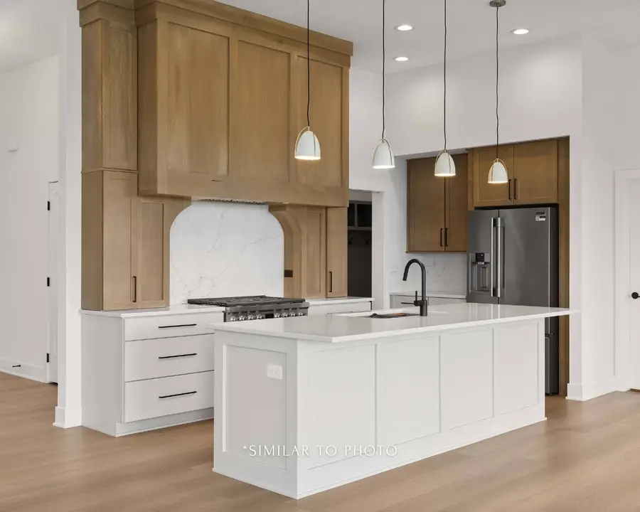 1348 S Auburn Place, West Des Moines, IA 50266 - #3