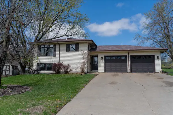 312 Pine Drive, Pella, IA 50219