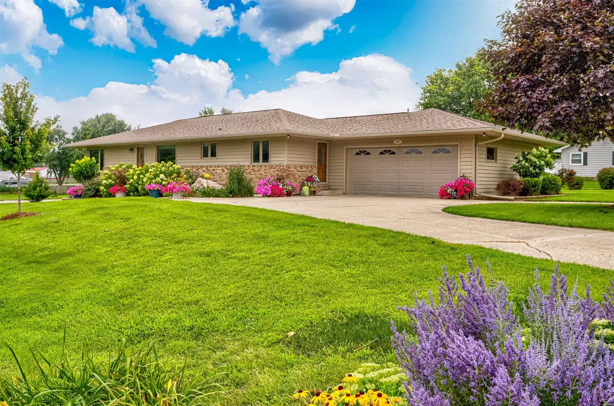 408 1st Avenue N, State Center, IA 50247 - #1