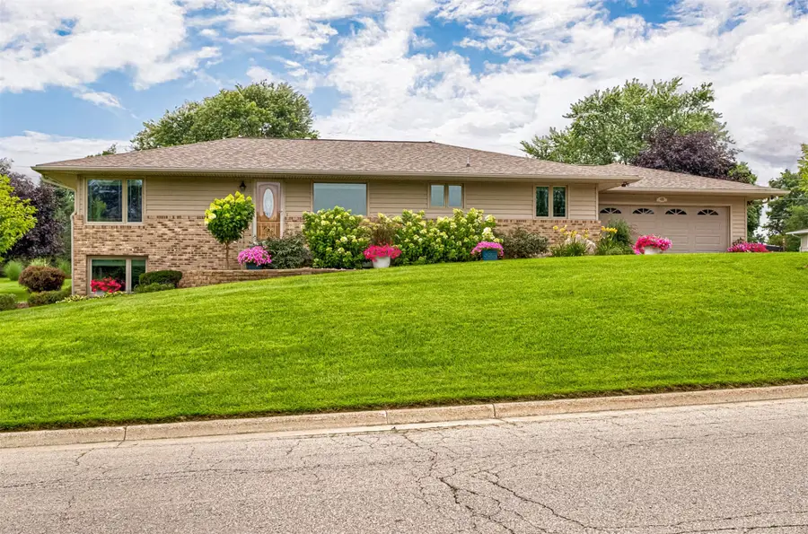 408 1st Avenue N, State Center, IA 50247 - #2