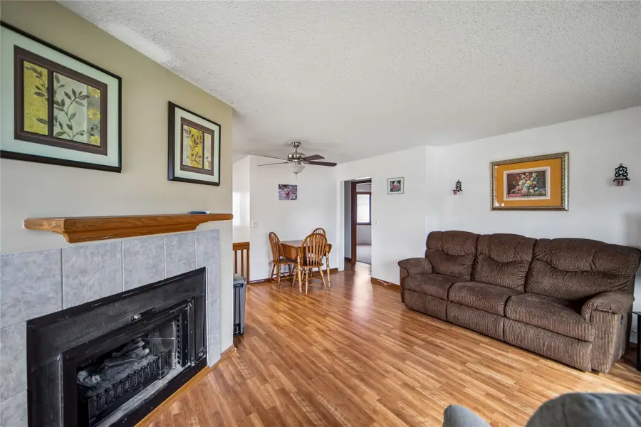 3300 E 37th Street, Des Moines, IA 50317 - #3