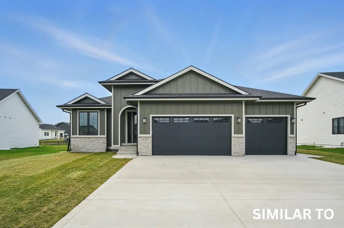 1713 Summit Circle Ne, Bondurant, IA 50035 - #1