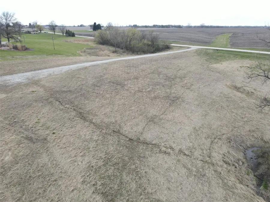 1000 N Y Street, Indianola, IA 50125 - #3