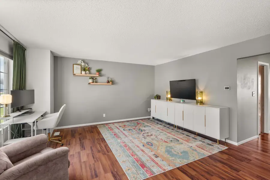 140 SE Peachtree Drive, Waukee, IA 50263 - #3