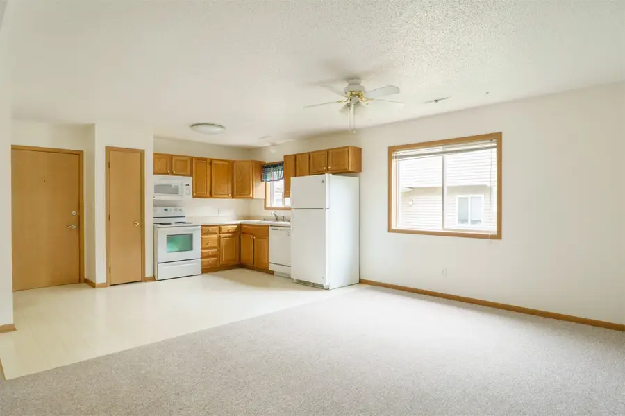 1015 Kellogg Avenue, Ames, IA 50010 - #3