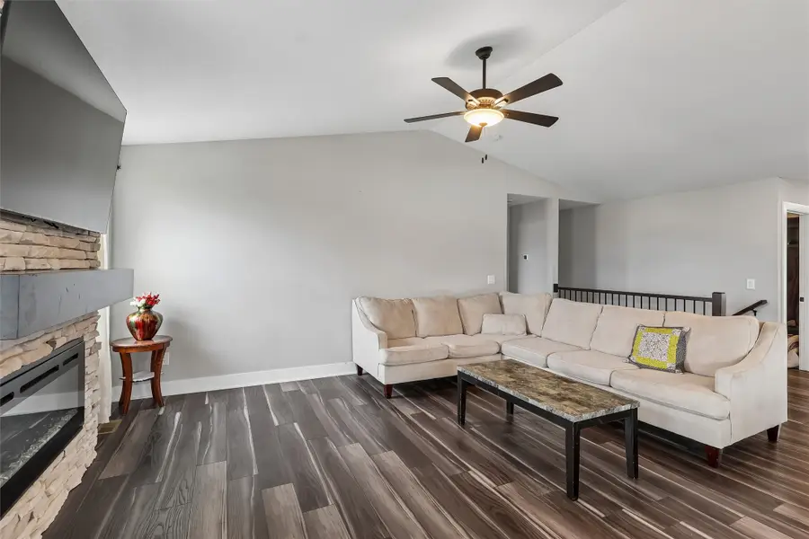 706 NE Country Meadow Drive, Ankeny, IA 50021 - #3