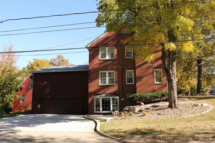 4029 Ashby Avenue, Des Moines, IA 50310 - #2