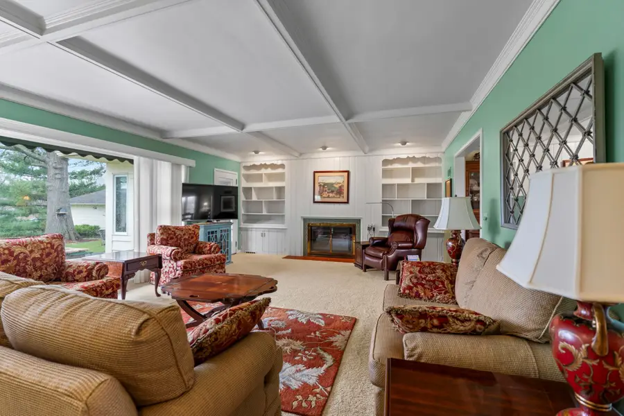 1121 Monroe Drive, Newton, IA 50208 - #3