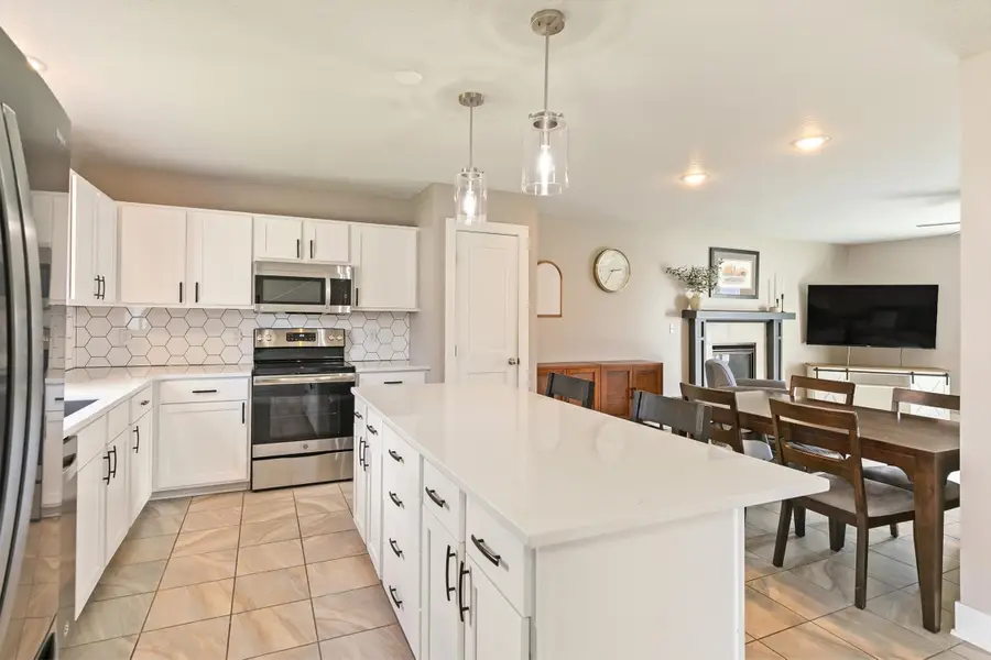 470 SE Cardinal Lane, Waukee, IA 50263 - #3