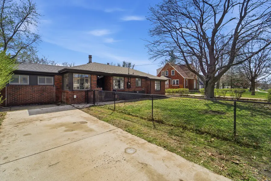 1006 Leland Avenue, Des Moines, IA 50315 - #2