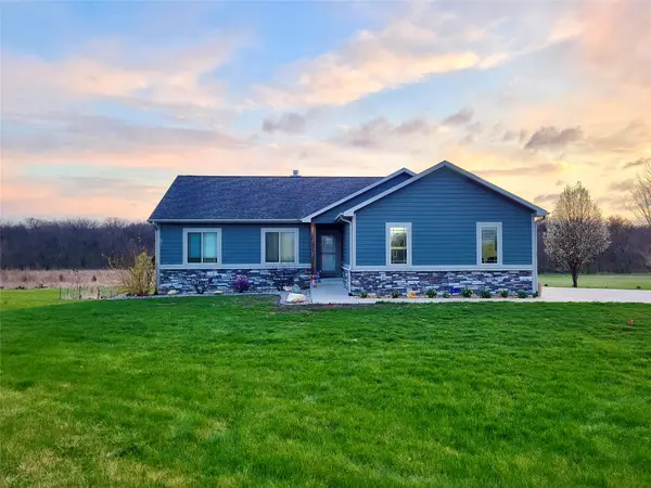 7638 Hoover Street, Indianola, IA 50125