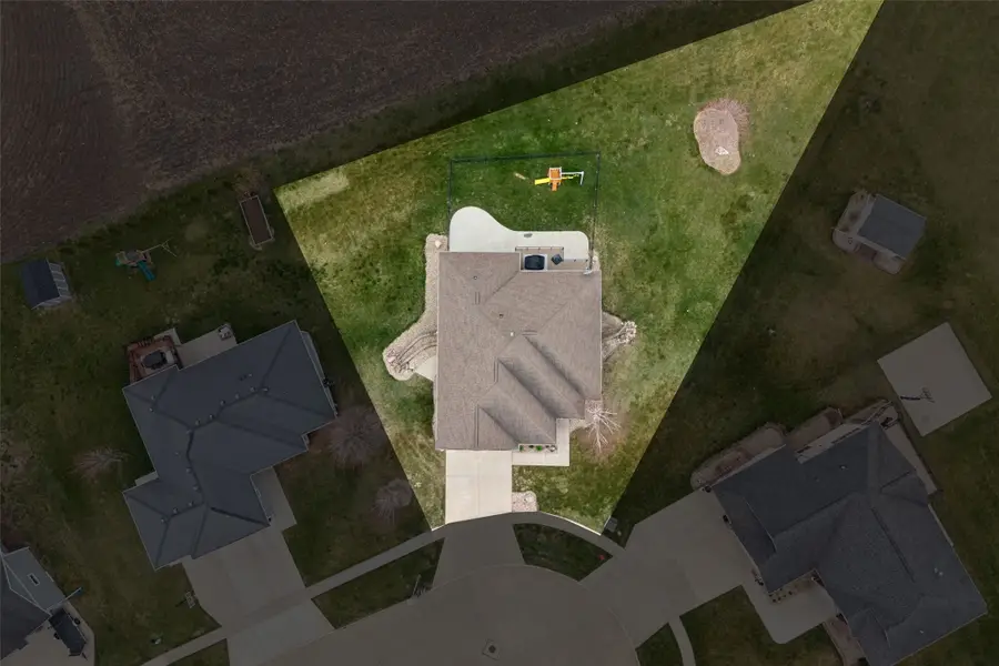 401 Bedford Court, Clear Lake, IA 50428 - #2