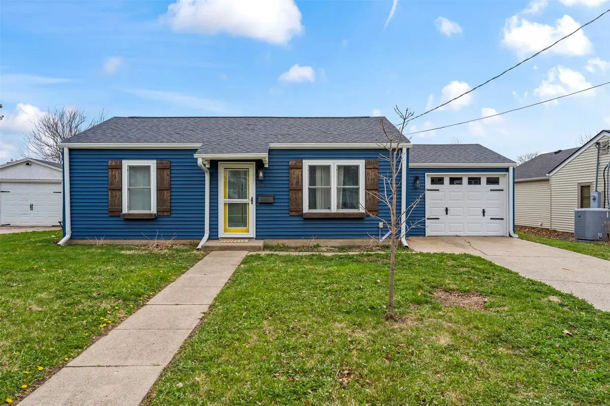 504 W 14th Street N, Newton, IA 50208 - #1