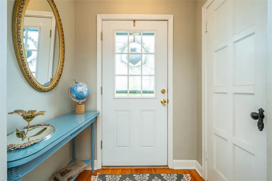 1647 Beaver Avenue, Des Moines, IA 50310 - #2