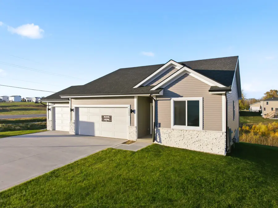 5604 Leyden Avenue, Des Moines, IA 50317 - #2