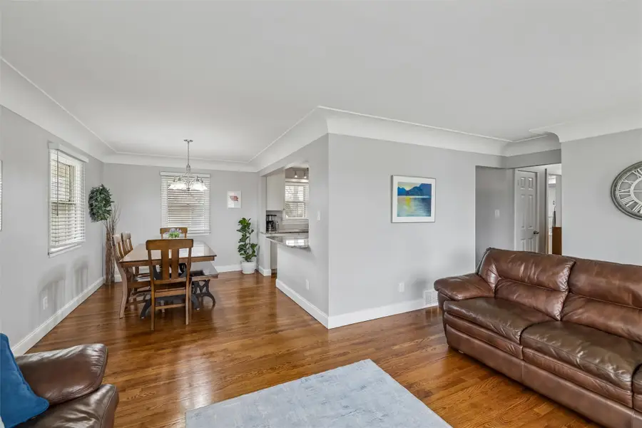 4020 64th Street, Urbandale, IA 50322 - #3