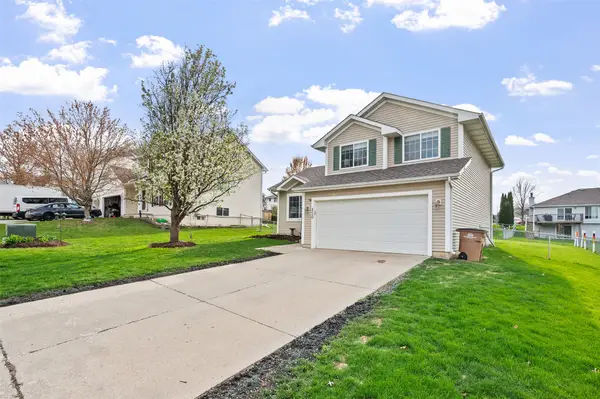 450 Fawn Circle, Pleasant Hill, IA 50327