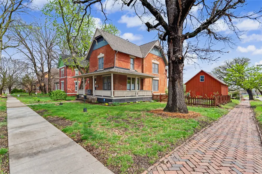 905 18th Street, Des Moines, IA 50314 - #2