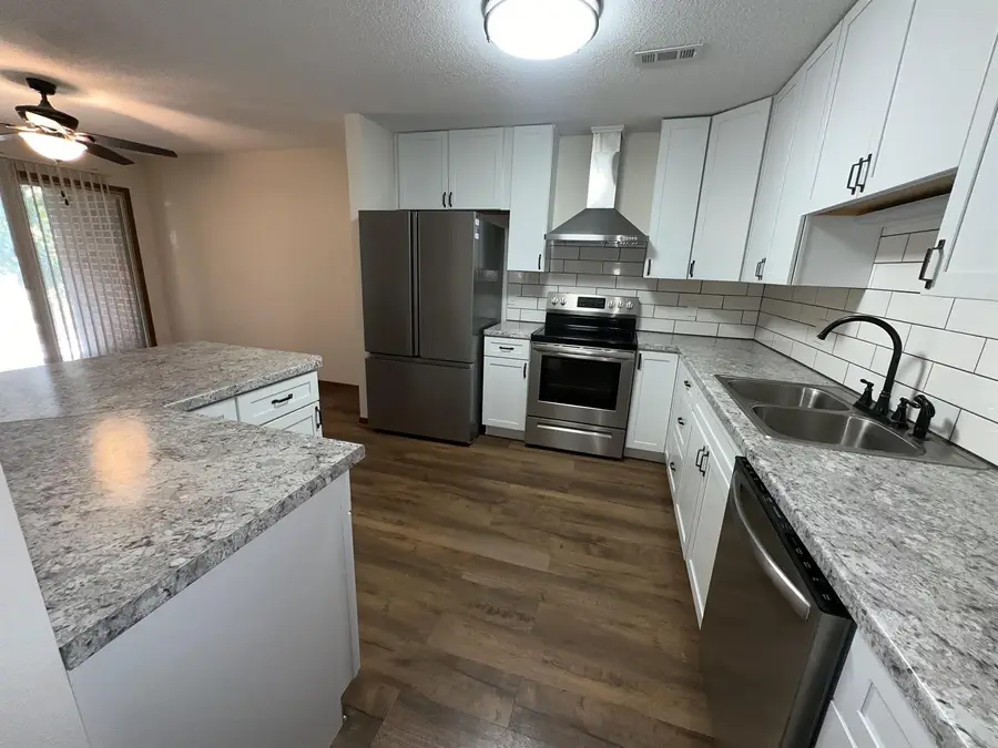 4517 Woodland Avenue #3, West Des Moines, IA 50266 - #2