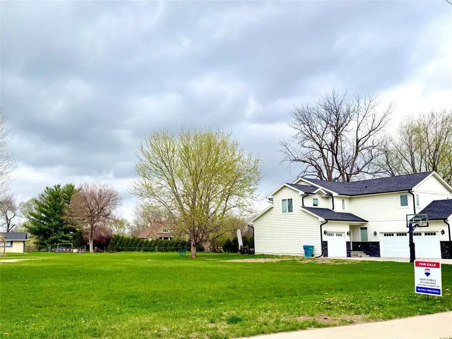 5768 NW 54th Court, Johnston, IA 50131 - #3