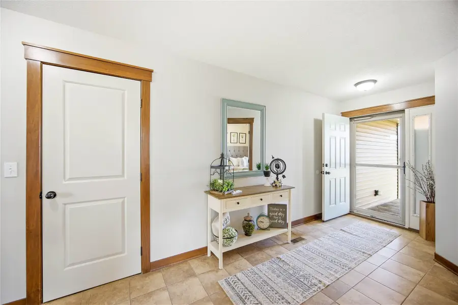 1011 NW 37th Street, Ankeny, IA 50023 - #3