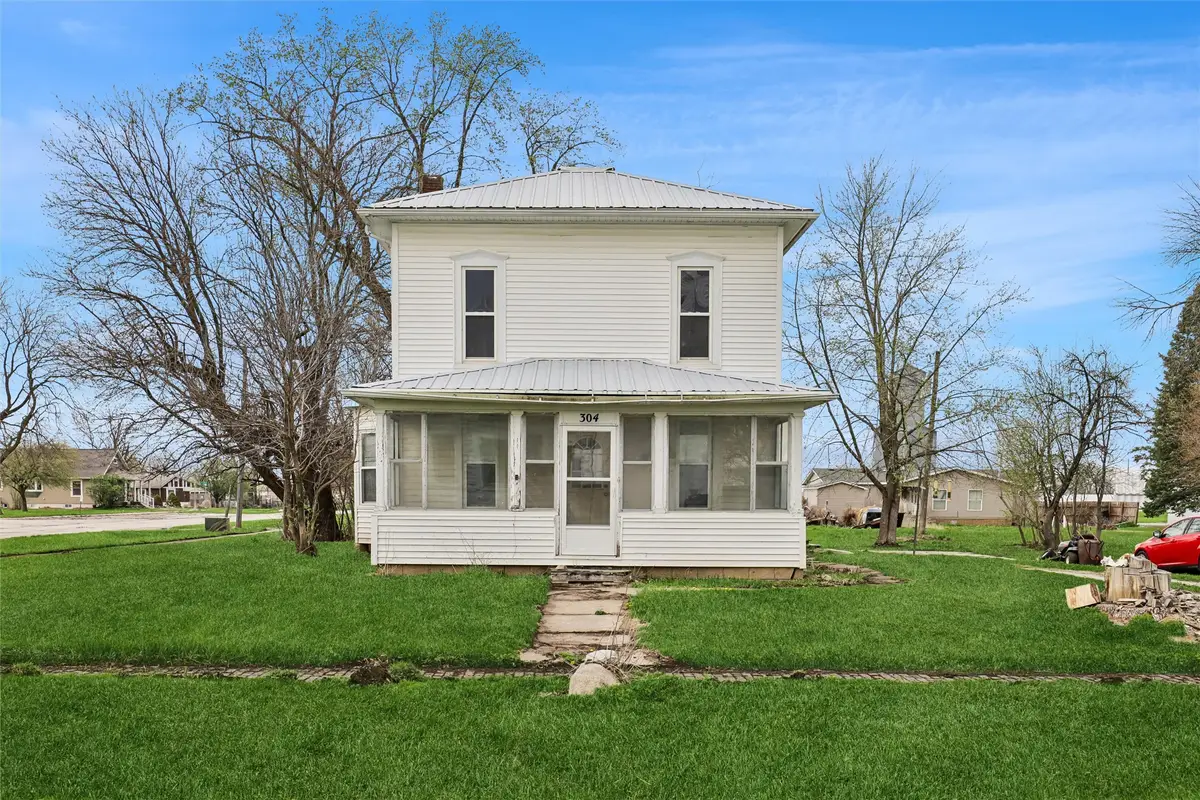 304 5th Street, Menlo, IA 50164 - #1