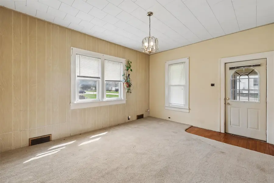 304 5th Street, Menlo, IA 50164 - #3